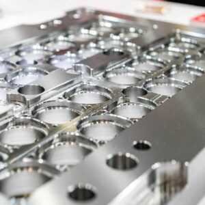 injection punch or press metal mold production from manufacture by high precision and quality cnc Molde de aço de injeção de alta precisão