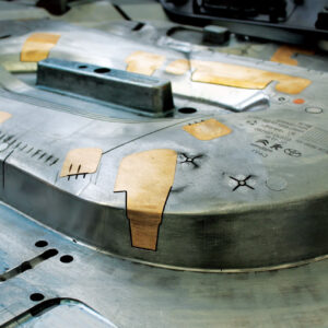 Molde de aço com componentes em cobre